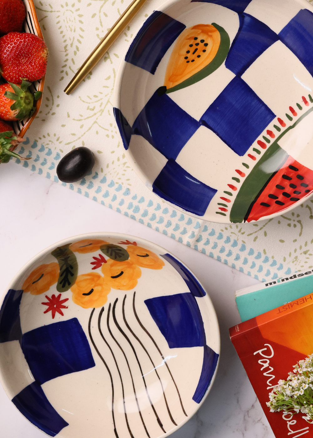 set of two blue checks bowl combo