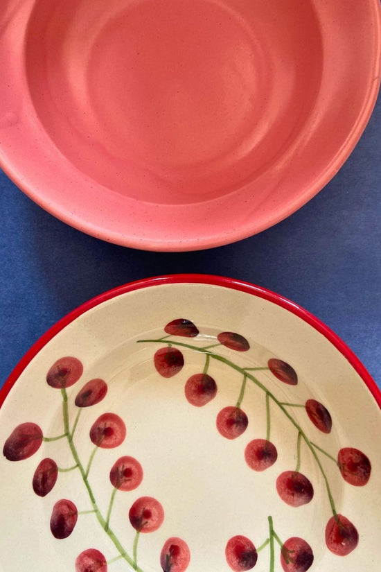 pasta plate made by ceramic 