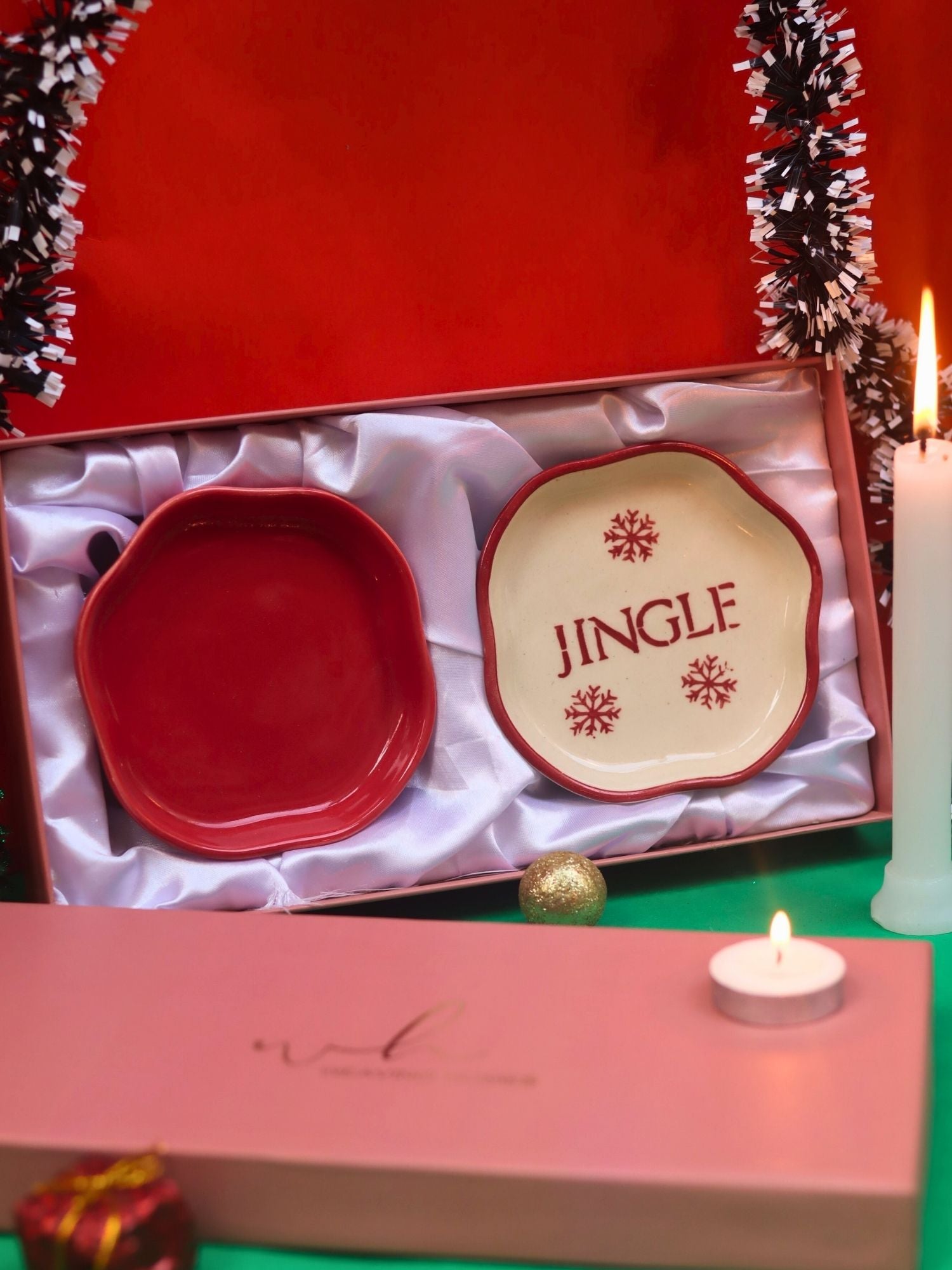 Jingle & Red Handmade Dessert plate in a Gift Box handmade in India