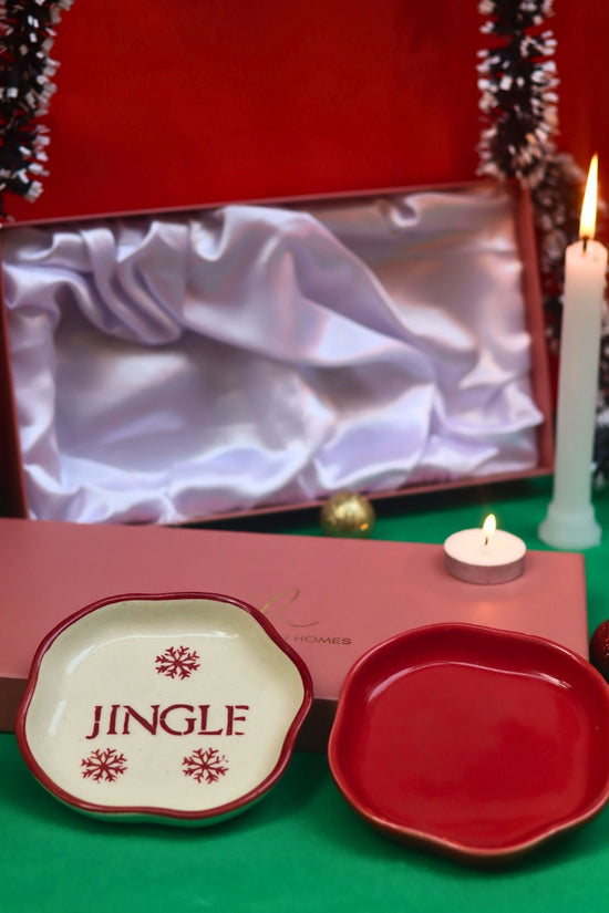 Jingle & Red Handmade Dessert plate in a Gift Box with premium quality material
