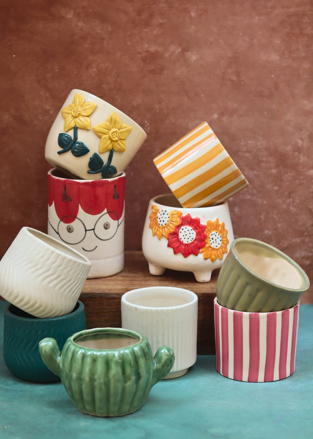 Set of 10 Nature's Embrace Planters (for the price of 5) with premium quality material