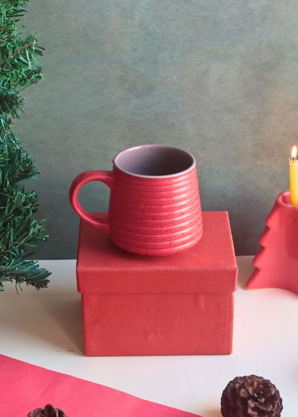 Hot Red Mug in a Gift Box made by ceramic