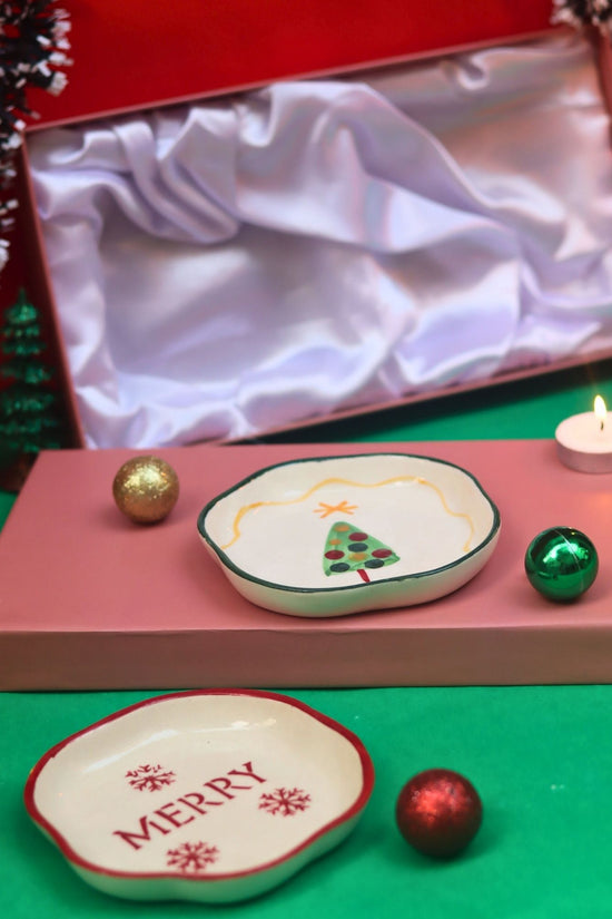 Lead free The Xmas & Merry Handmade Dessert plate in a Gift Box