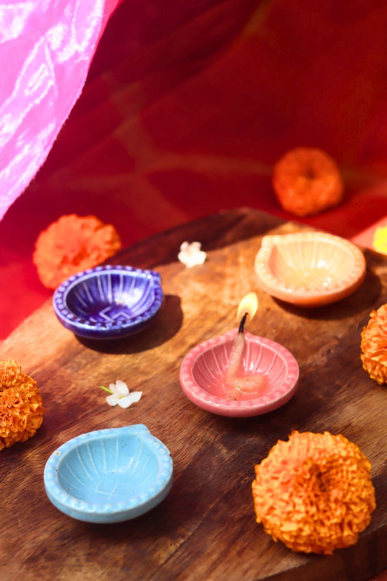 Set of 4 - Diwali Diya combo with premium quality material