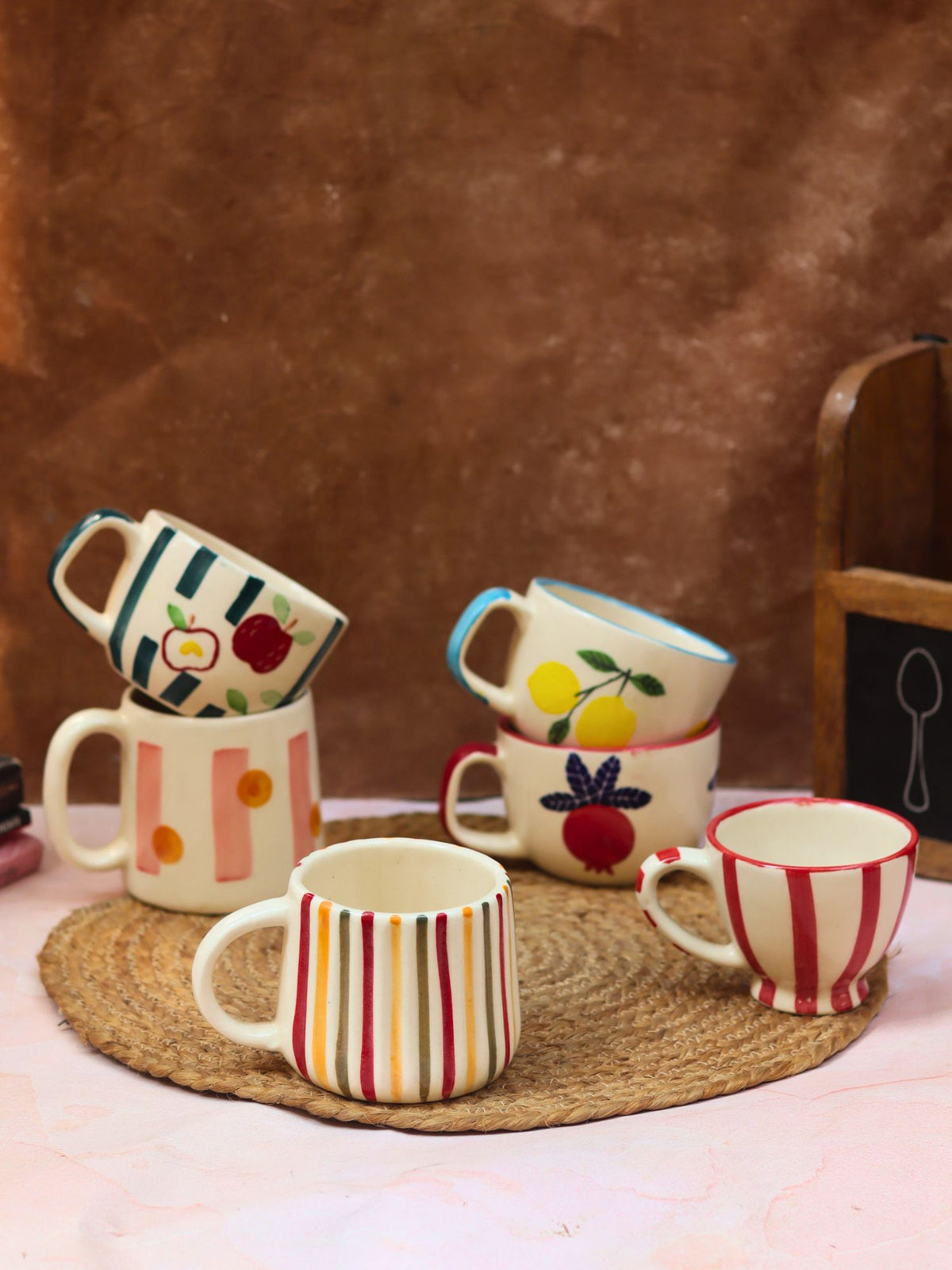 handmade Set of 6 Quirky Face Mugs combo (for the price of 5)