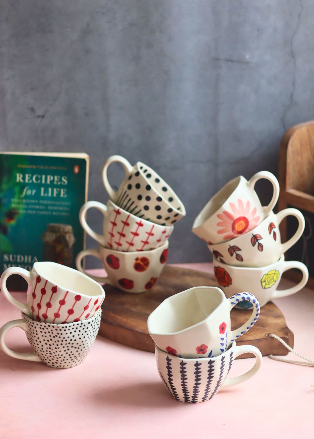 Set of 10 Floral Charm Mugs (for the price of 7) made by ceramic