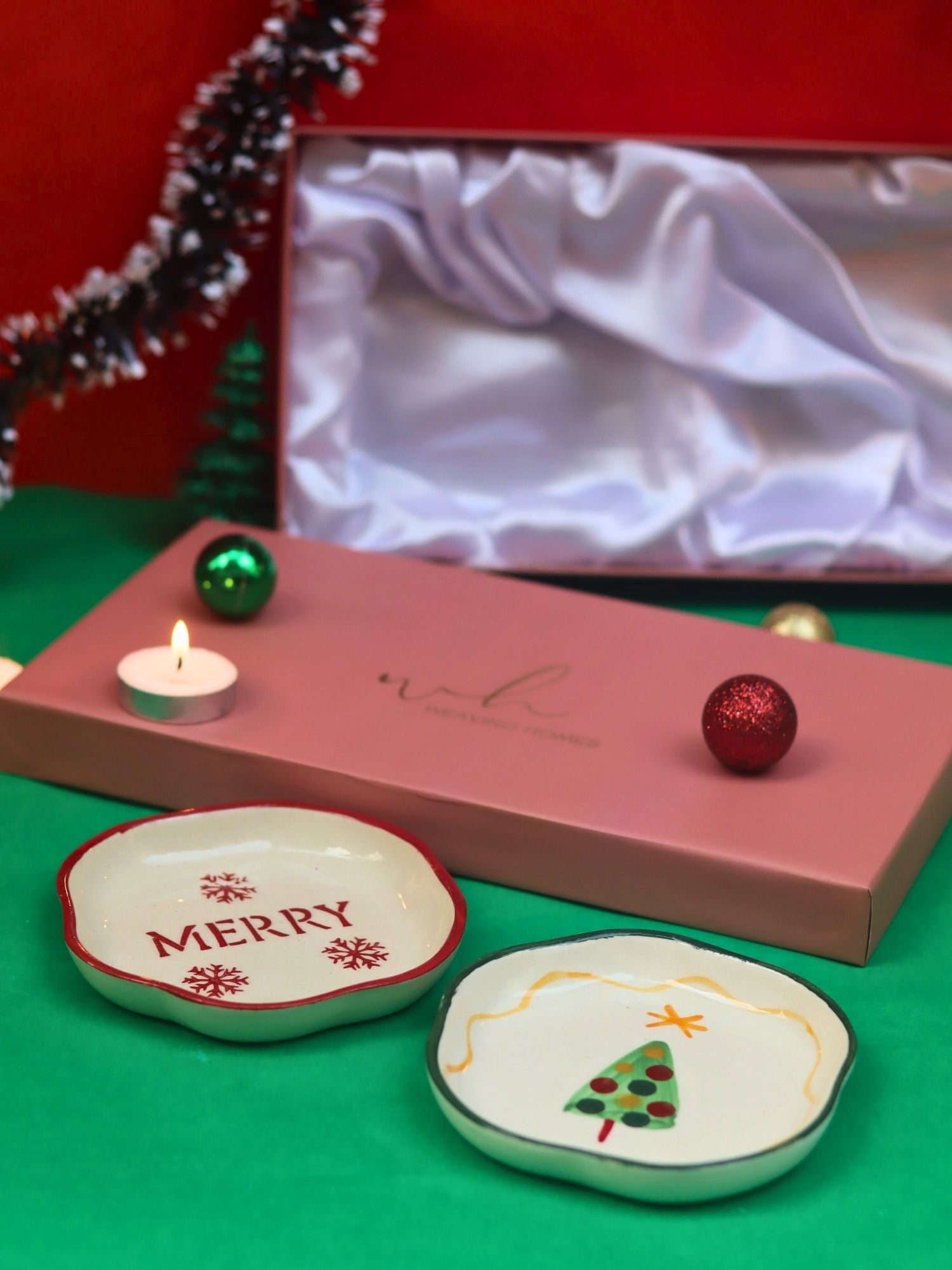 The Xmas & Merry Handmade Dessert plate in a Gift Box handmade in India