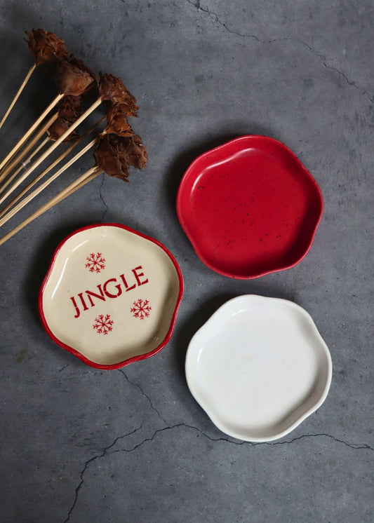 White, Jingle & Red Handmade Dessert Plate - Set of 3 with premium quality material