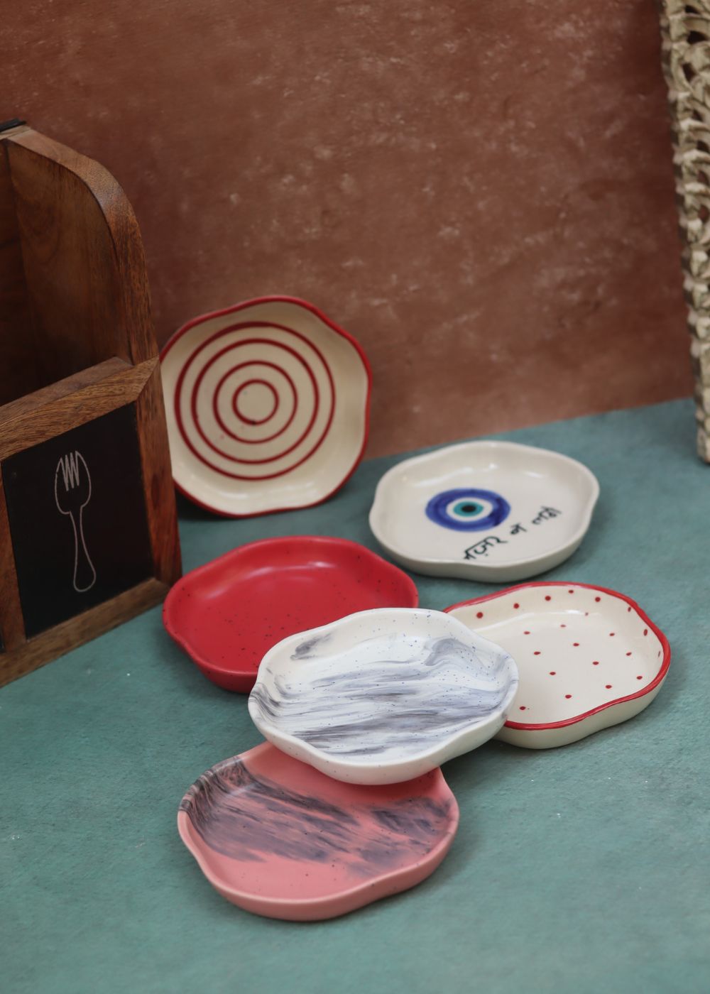 Set of 6 Handpainted Dessert Plate (for the price of 5)