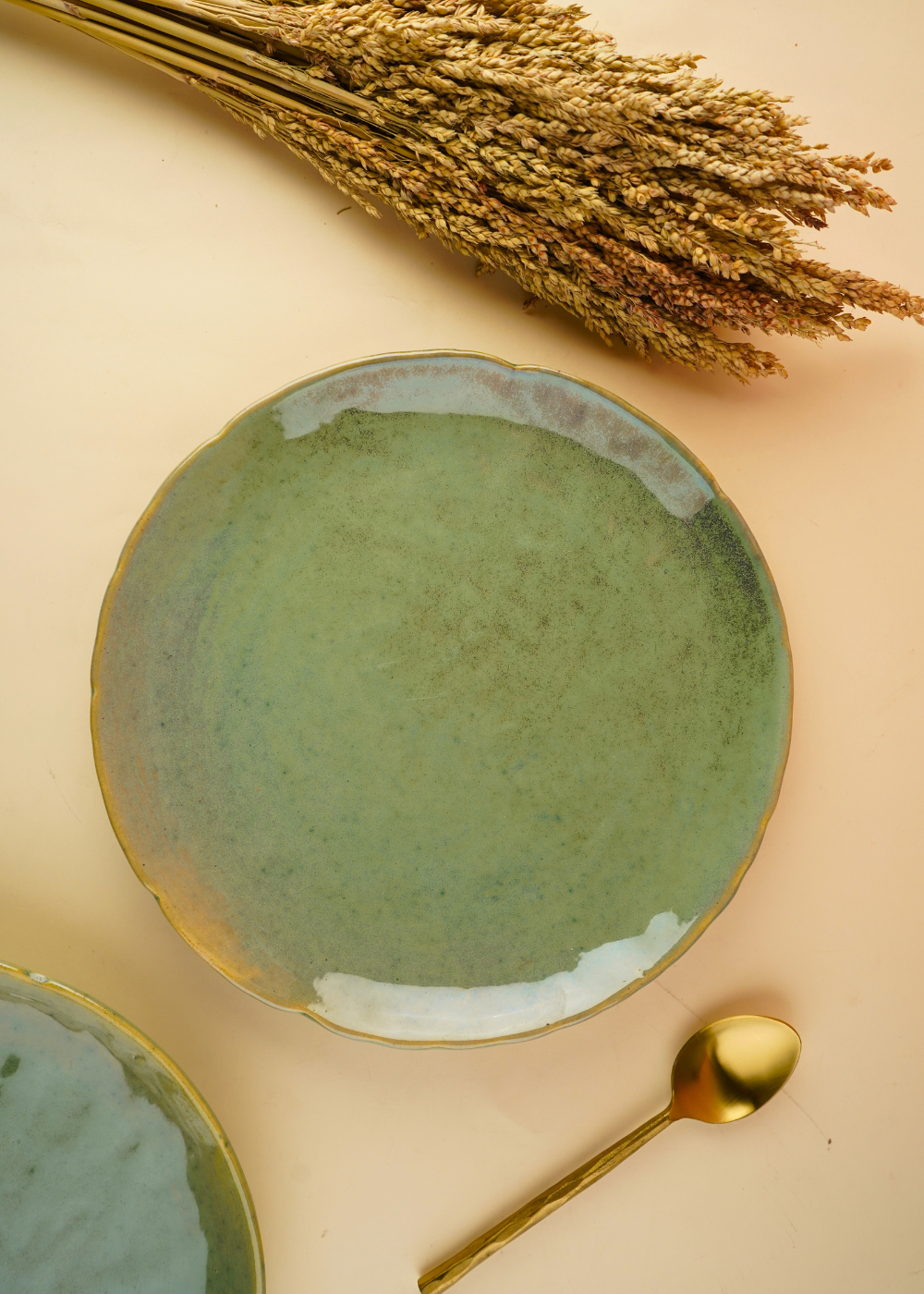 handmade pistachio stoneware dinner plate with premium material 