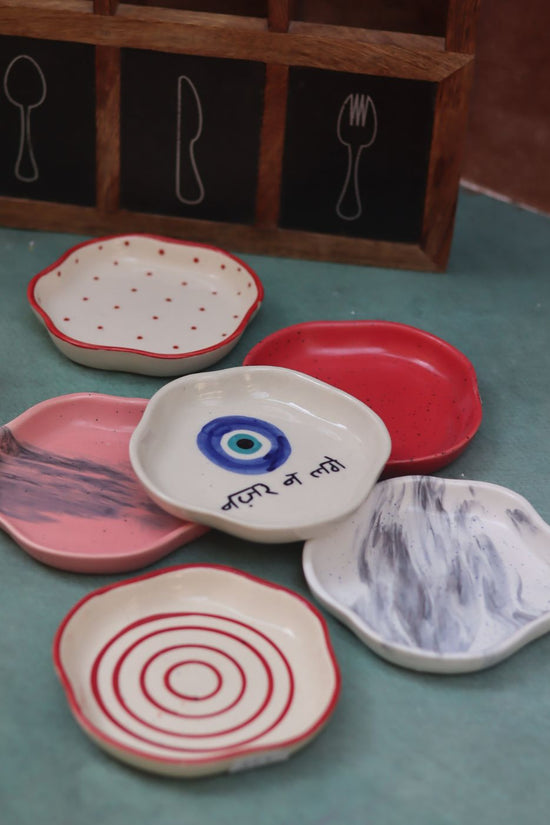 Set of 6 Handpainted Dessert Plate (for the price of 5)