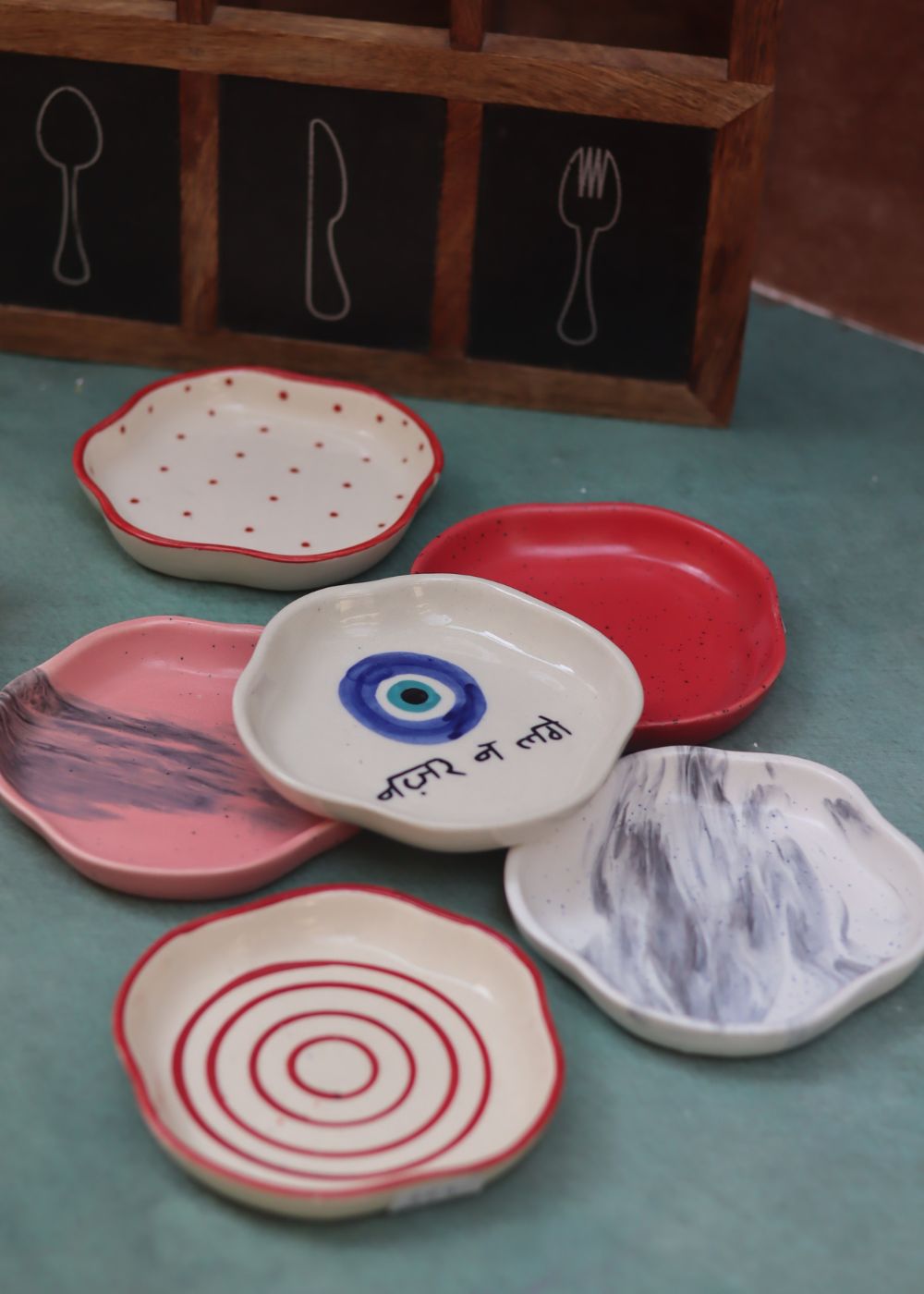 Set of 6 Handpainted Dessert Plate (for the price of 5)