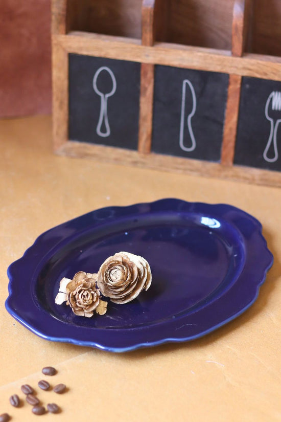 Royal Blue Scallop Oval Platter with premium quality material