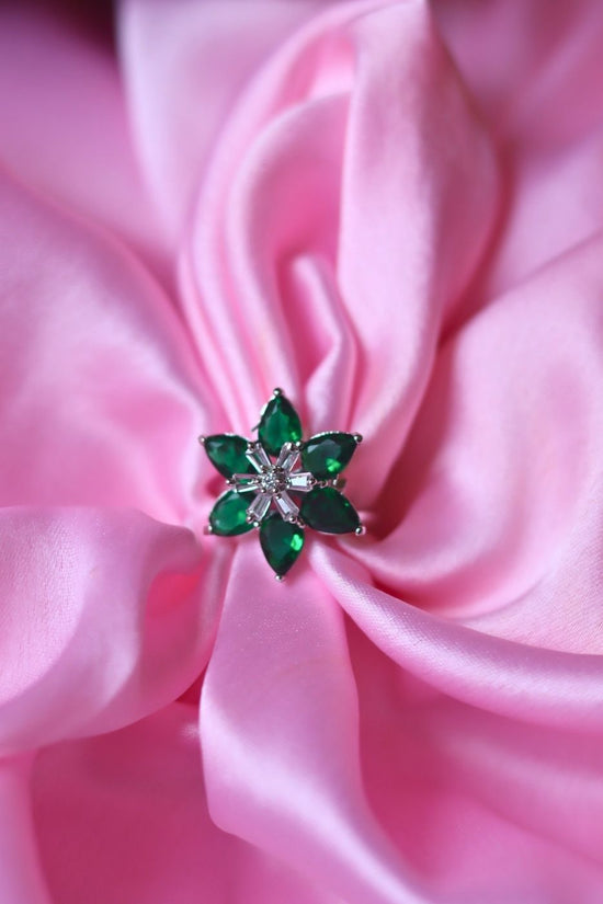 Waterproof Emerald Floral Ring