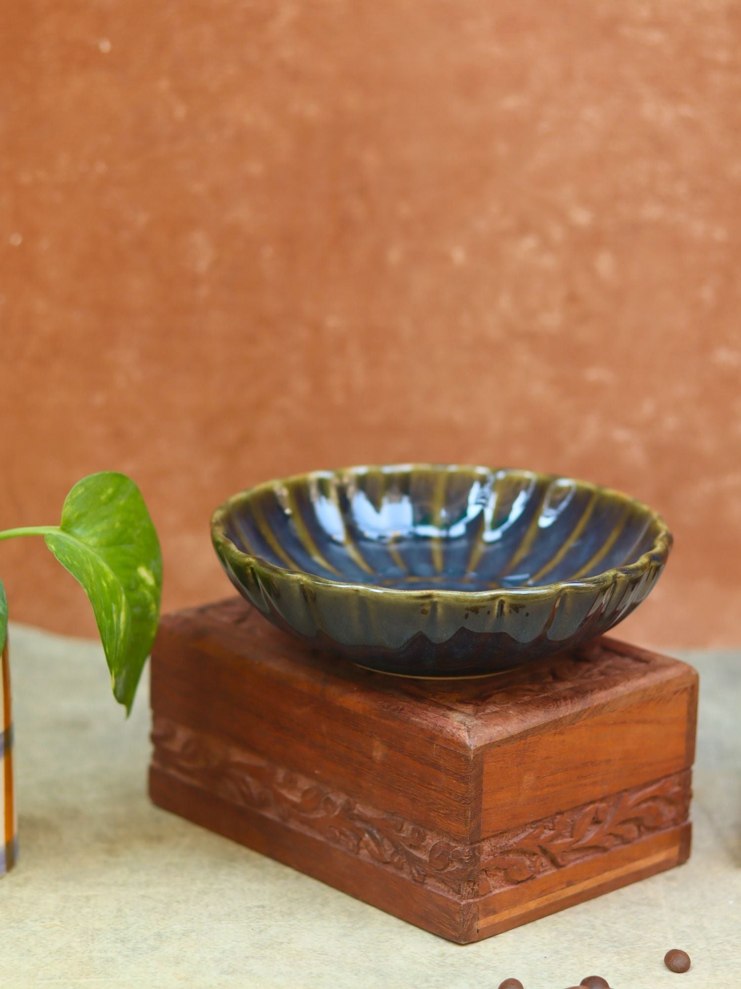 Blossom Bowl - Blue made by ceramic