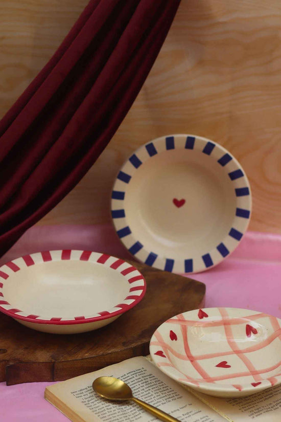 Set of 3 - Striped & Heart pasta plates combo