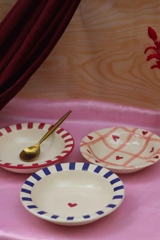 Set of 3 - Striped & Heart pasta plates combo