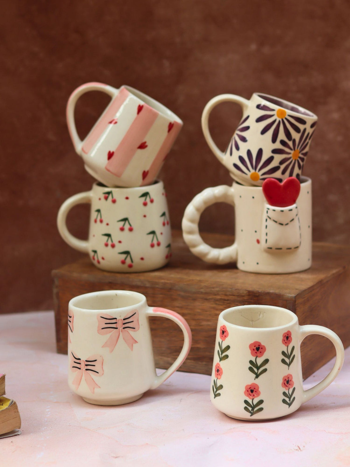 Set of 6 Blooming Hearts Mugs (for the price of 5) made by ceramic