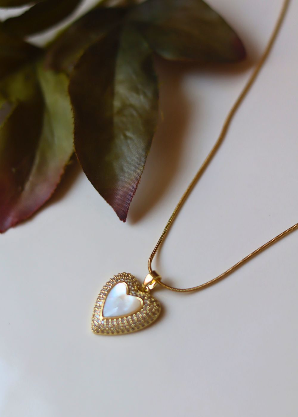 waterproof Pearly Heart Necklace