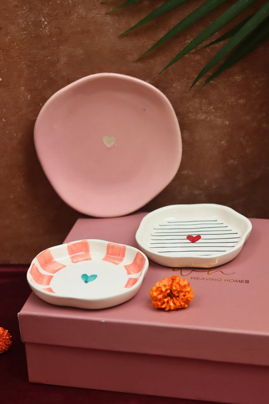 The Heart of Joy Luxe Gift Hamper with premium quality material