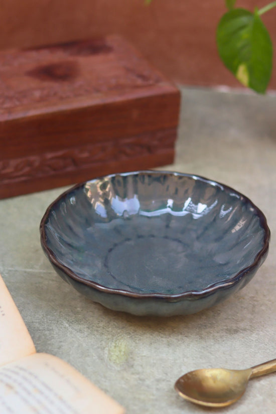 Handmade Blossom Bowl - Grey