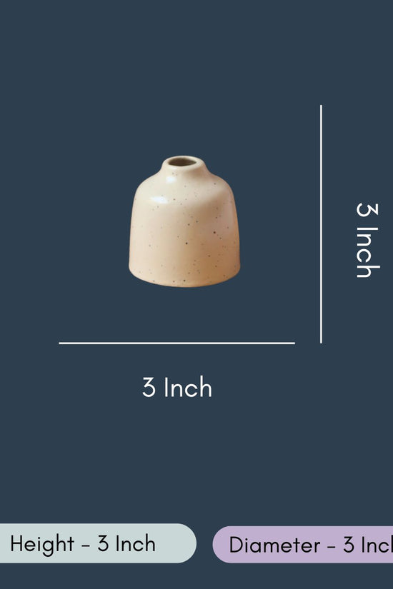Cream Bud Vase - Short