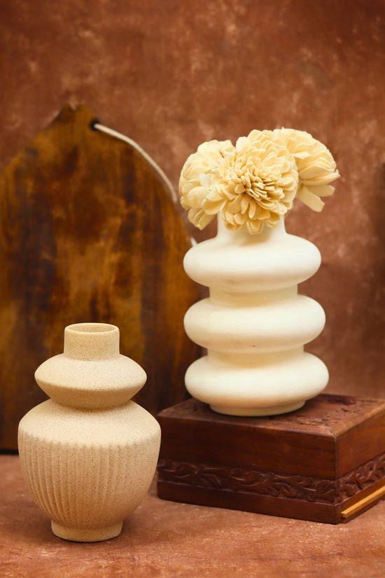 Isola & Sanded Moulded Vase combo with premium quality material