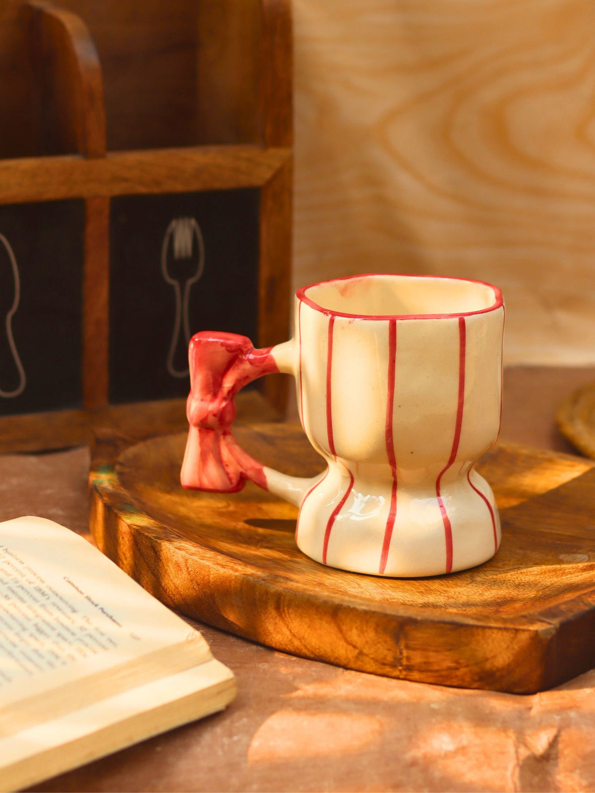 Bow Handle Mug made by ceramic