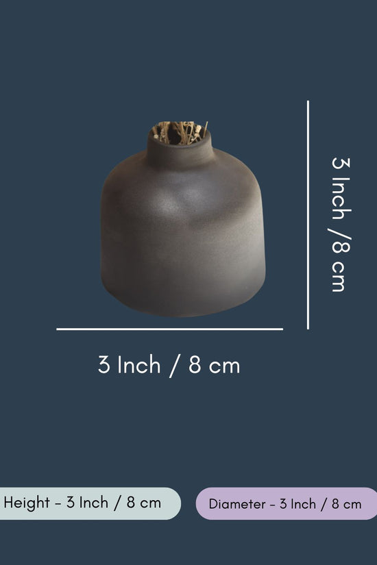 Black Bud Vase - Short