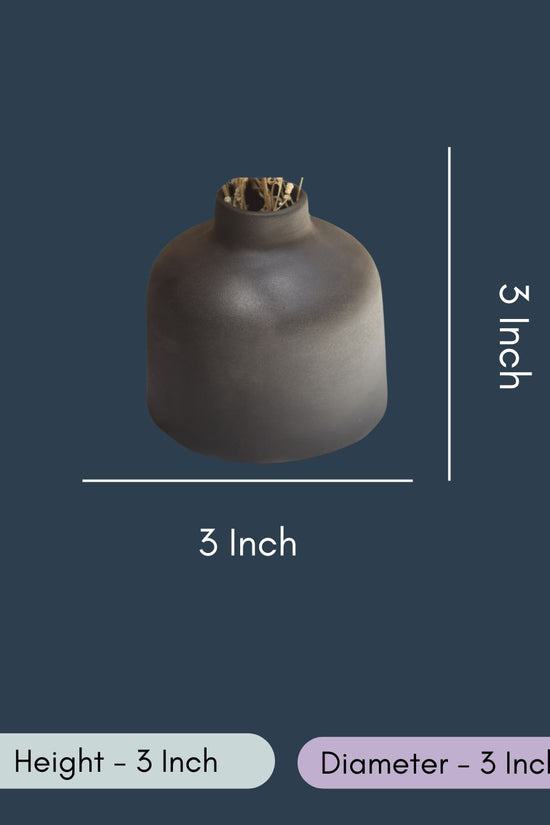 Black Bud Vase - Short