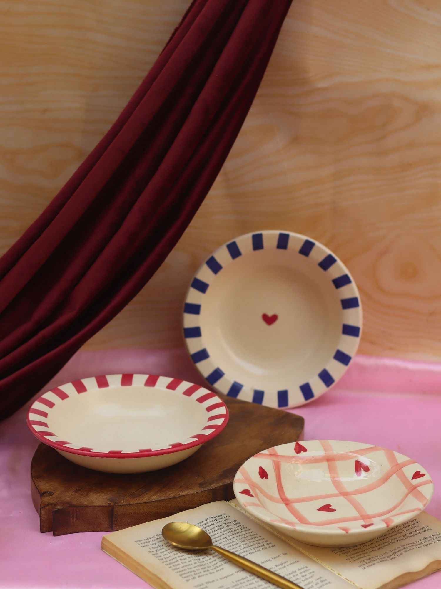 Set of 3 - Striped & Heart pasta plates combo