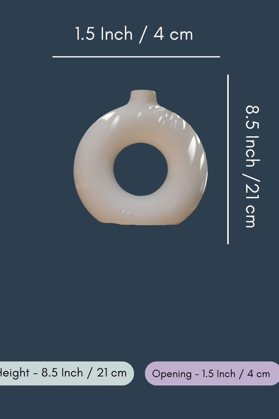 Small Donut Vase - White