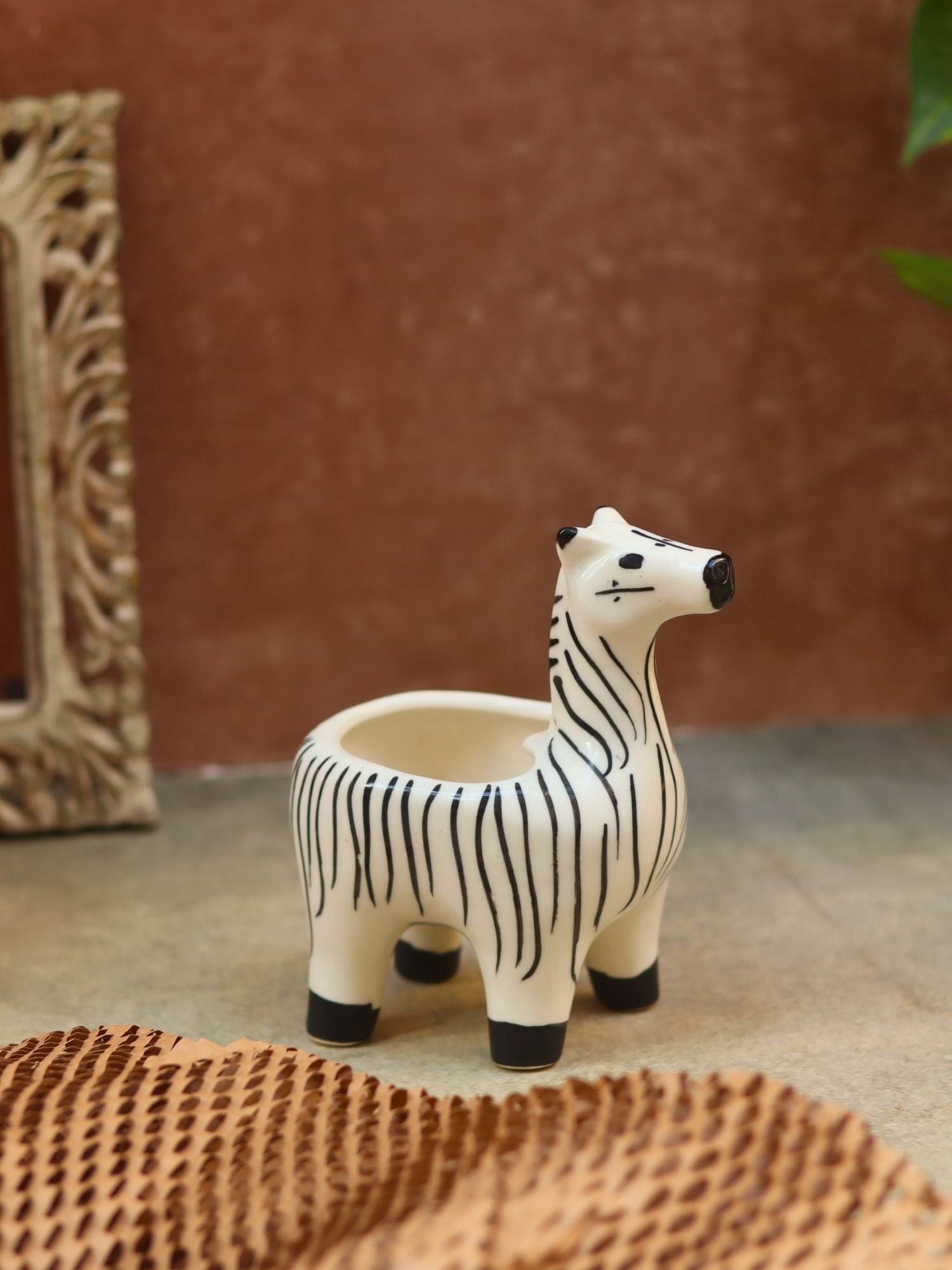 Zebra Planter made by ceramic