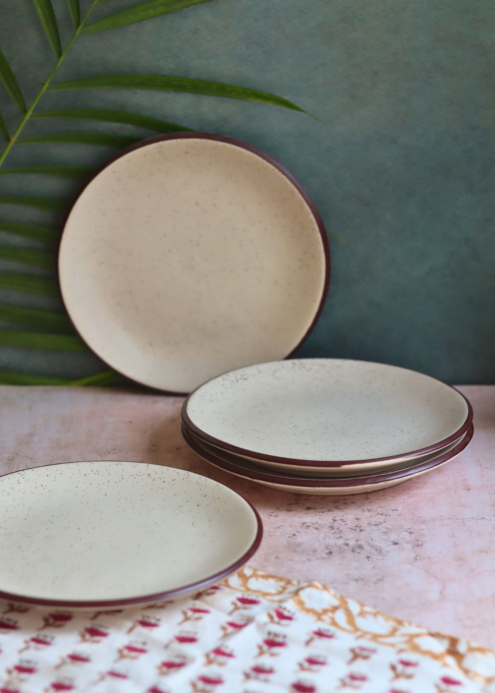 Set of 4 - Ivory Bliss Quarter Plate with premium quality material