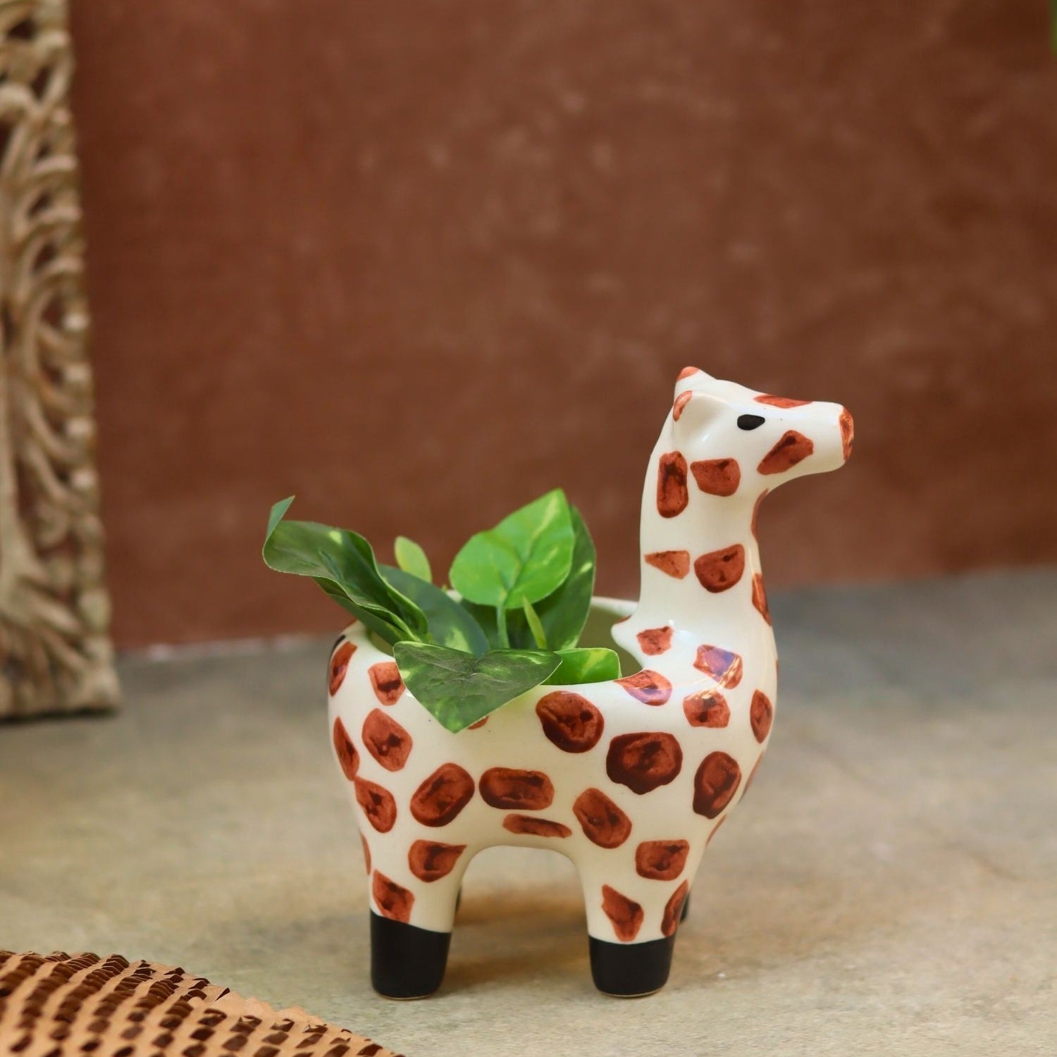 handmade Hello Giraffe Planter