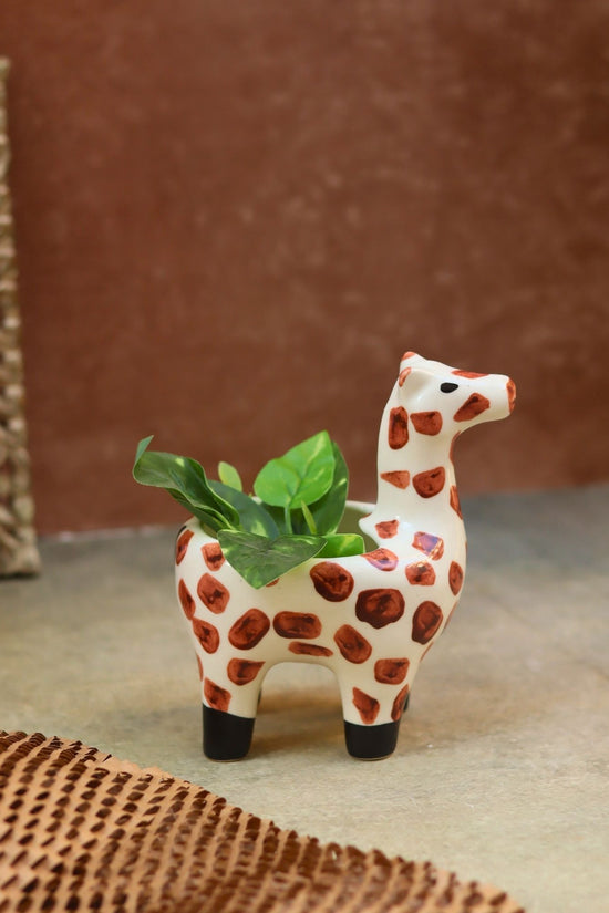 handmade Hello Giraffe Planter