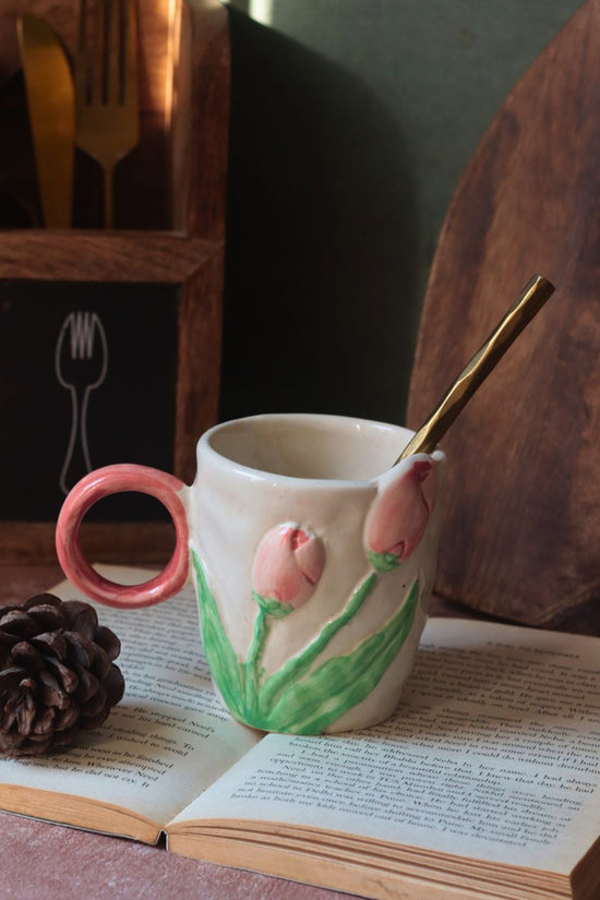 Tulip Engraved Mug with premium quality material