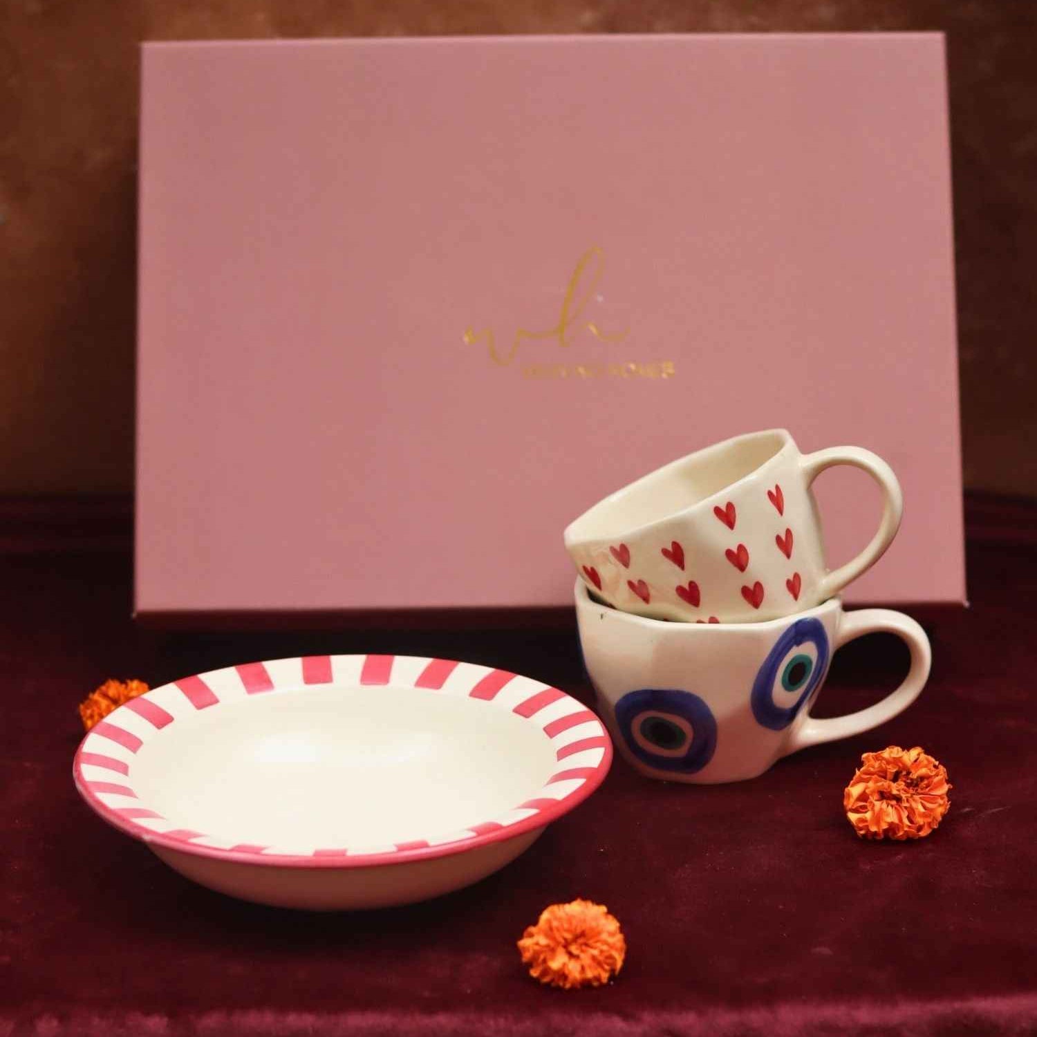 The Heartful Delight Luxe Gift Hamper