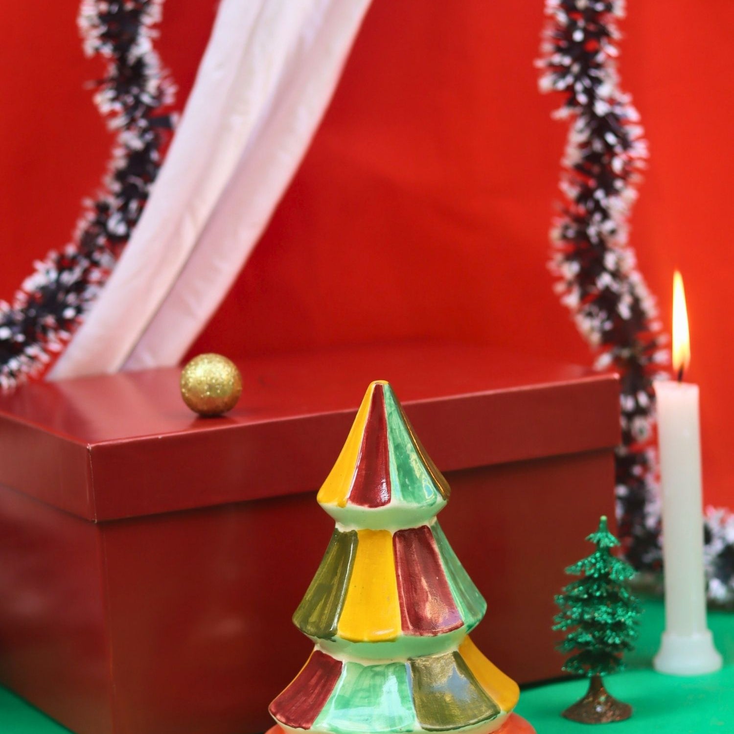 Lead free Vibrant Christmas tree in a Gift Box