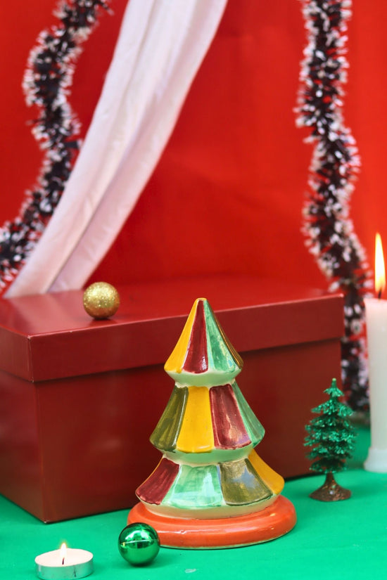 Lead free Vibrant Christmas tree in a Gift Box