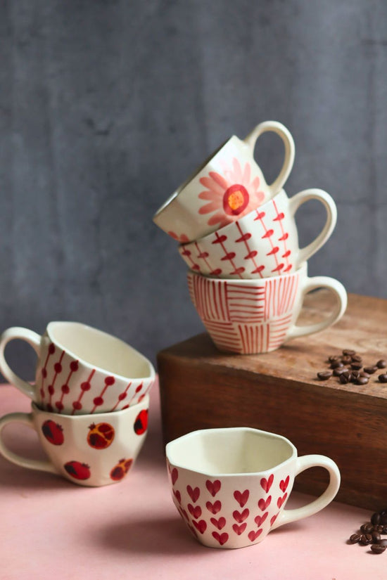 Set of 6 Heart & Polka Mugs (for the price of 5) made by ceramic