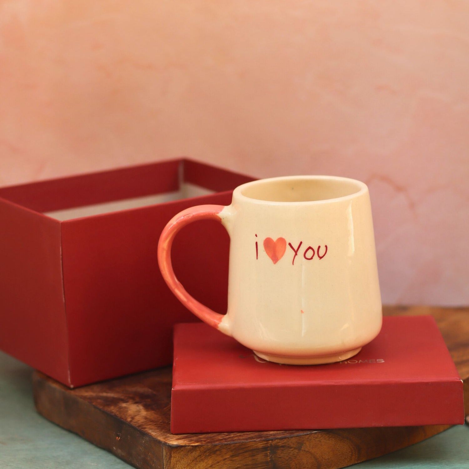 I heart you mug in a Gift Box made by ceramic