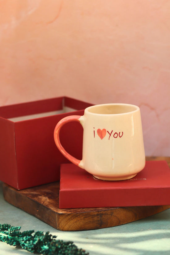 I heart you mug in a Gift Box made by ceramic