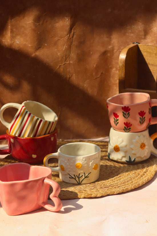 Set of 6 Floral & Heart Mugs (for the price of 5)