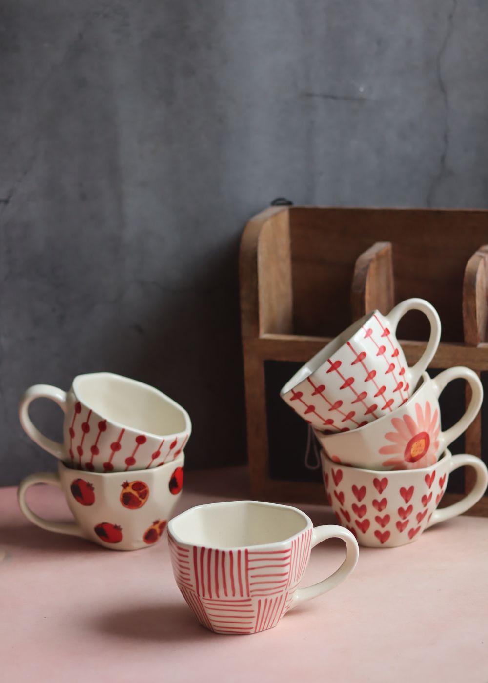 Set of 6 Heart & Polka Mugs (for the price of 5) with premium quality material
