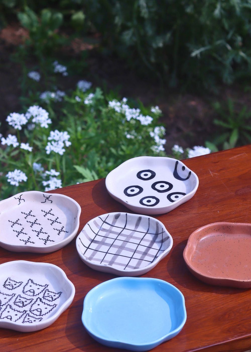 Set of 6 Mealtime Handmade dessert plate (for the price of 5) made by ceramic