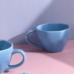 Blue coffee mugs 
