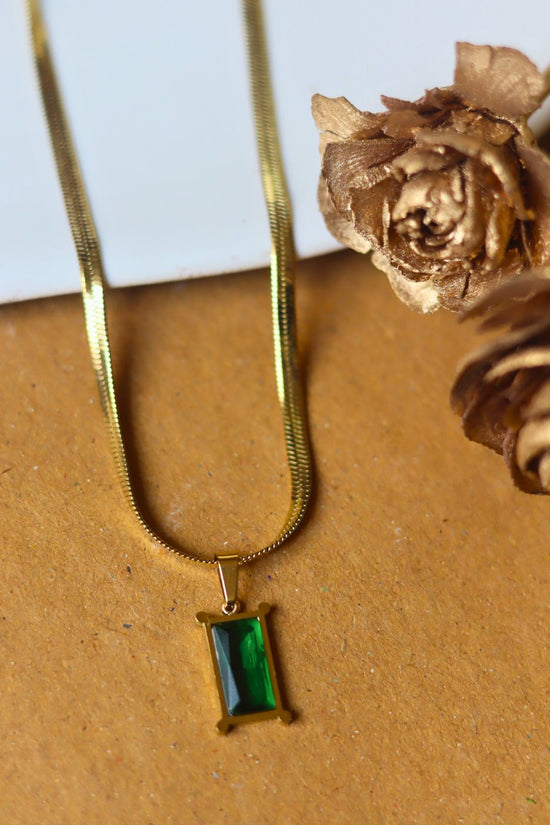 Anti tarnish Statement Green Necklace