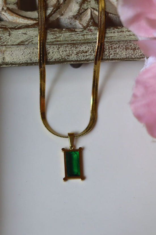 Waterproof Statement Green Necklace