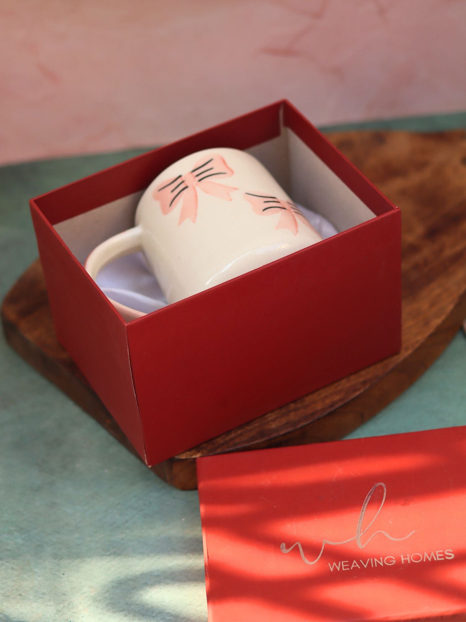 Bow mug - pink in a Gift Box with premium quality material